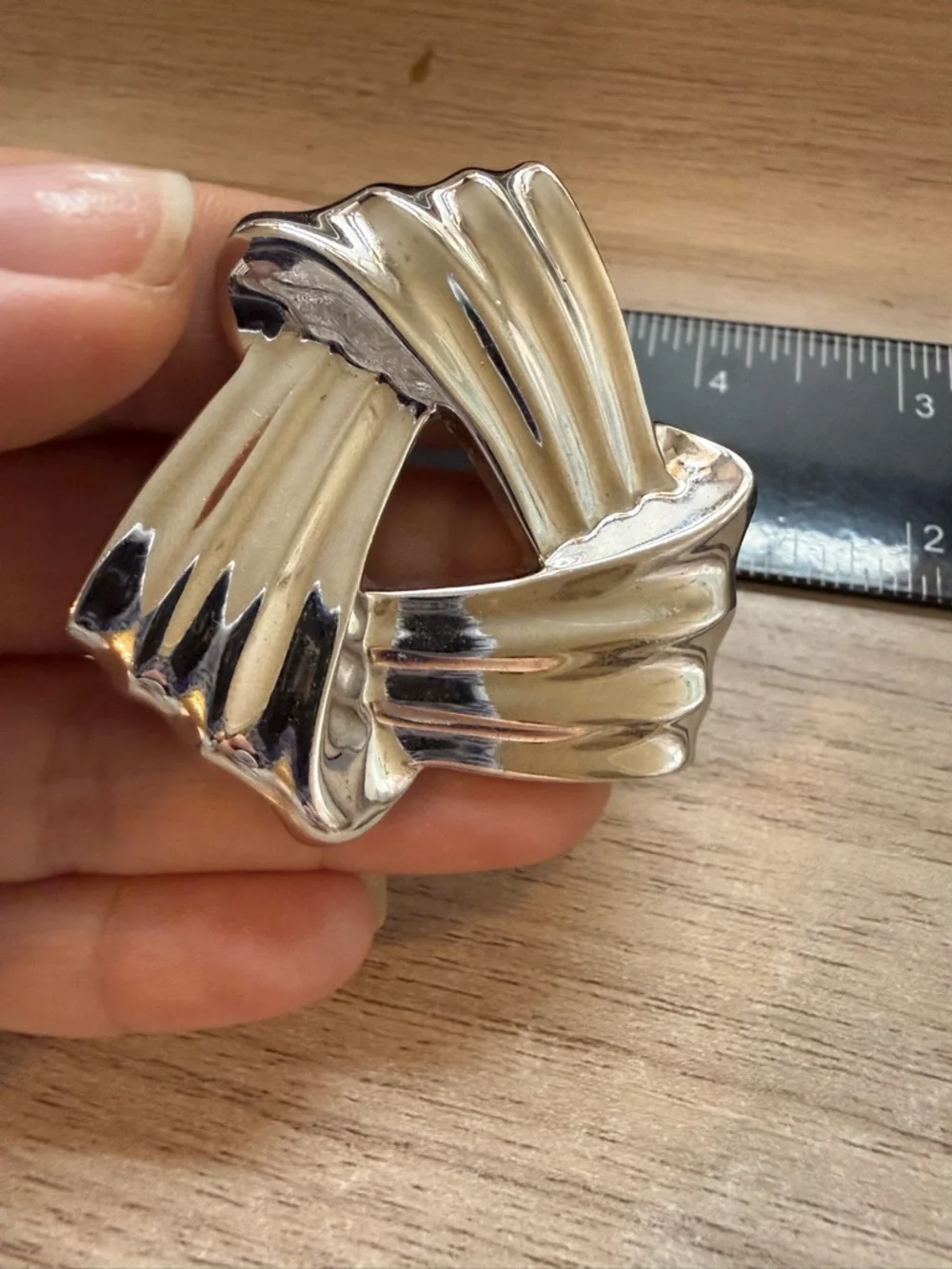 Vintage Monet Silver‎ Tone Geometric Knot Brooch Ribbed Triangular Pin